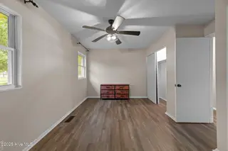 210 Glenburnie Drive, New Bern, NC 28560 – photo 24: 24-web-or-mls-DSC_4357