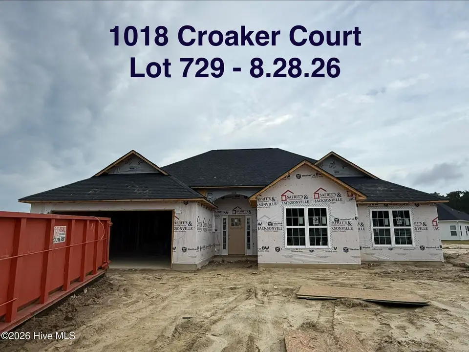 1018 Croaker Court, New Bern, NC 28562 – photo 1 of 13: IMG_0751