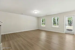 10696 Red Oak Boulevard, Nashville, NC 27856 – photo 16: 23-Living Room with Natural Light