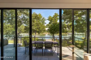 4302 Lauralis Bluff Court, Wilmington, NC 28409 – photo 15: 069_4302_lauralis_bluff_court-18_952