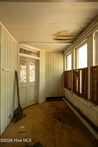 401 N Massey Street, Selma, NC 27576 – photo 21: 401NMassey-Sunroom-2