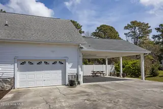 120 Pearl Drive, Beaufort, NC 28516 — 3-bedroom home in Beaufort Meadow, Beaufort, NC, photo 3 of 50: 3-web-or-mls-1S3A1091