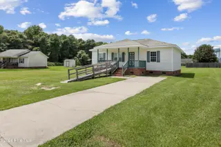 1303 Franklin Court, Goldsboro, NC 27530 – photo 11: 04-1303 Franklin Ct-4