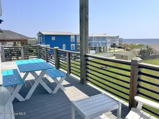 5207 E Pelican Drive, Oak Island, NC 28465 – photo 8: 5207 E Pelican Drive 7