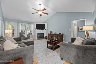 114 Iverson Lane, New Bern, NC 28562 – photo 15: 28-web-or-mls-DSC_5437