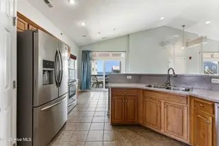 208 Carolina Beach Avenue S, Carolina Beach, NC 28428 – photo 12: Kitchen