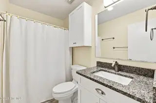 102 Periwinkle Drive, Emerald Isle, NC 28594 – photo 17: 43-web-or-mls-IMG_5899-Edited