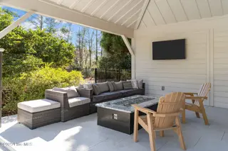 605 Ravenswood Road, Hampstead, NC 28443 – photo 13: Outdoor Seating