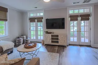6111 Leeward Lane, Wilmington, NC 28409 — 5-bedroom home in Windward, Wilmington, NC, photo 11 of 48: southerland-WEB-8155
