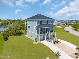 1827 Olde Farm Road, Morehead City, NC 28557 – photo 11: 1827 Olde Farm Road