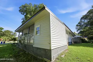 1002 River Street, Jacksonville, NC 28540 – photo 14