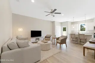 240 Great Egret Way, Beaufort, NC 28516 – photo 5: Open living space