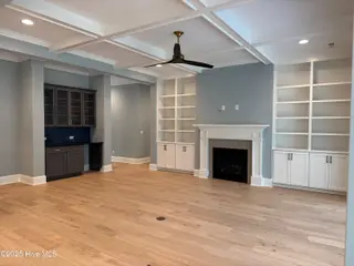 209 Coastal Dune Court, Wilmington, NC 28412 — 3-bedroom home in Riverlights, Wilmington, NC, photo 7 of 27: Brookshire Living with Bar