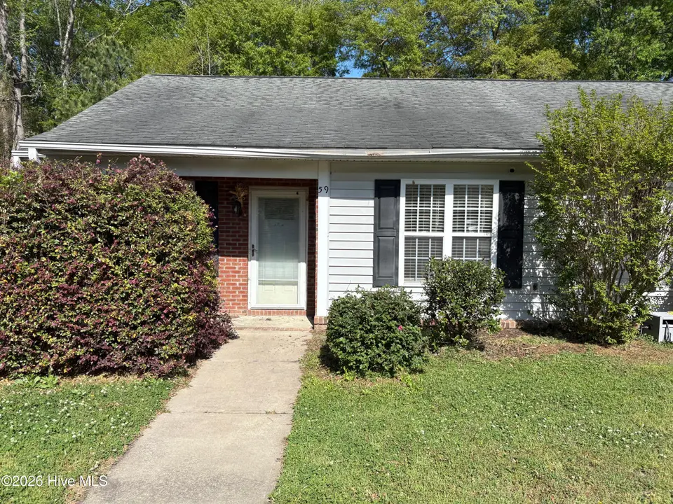 59 N Sussex Drive, Smithfield, NC 27577 – photo 1 of 3: homepic1