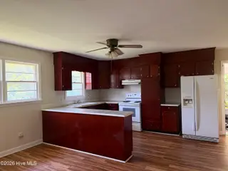 1702 Clark Avenue, New Bern, NC 28560 – photo 4: Kitchen