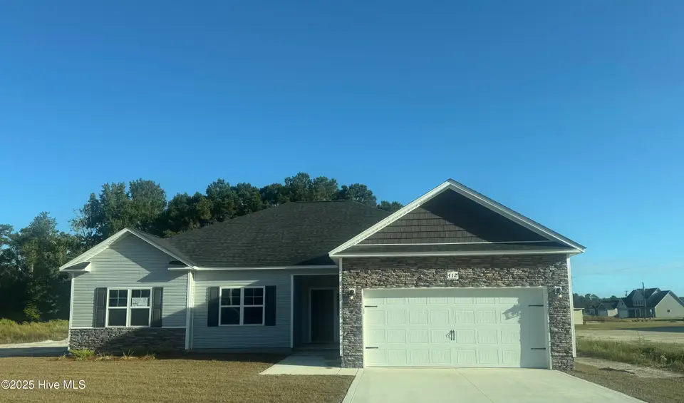 412 Windermere Road, Hubert, NC 28539 – photo 1 of 31: FullSizeRender (2)