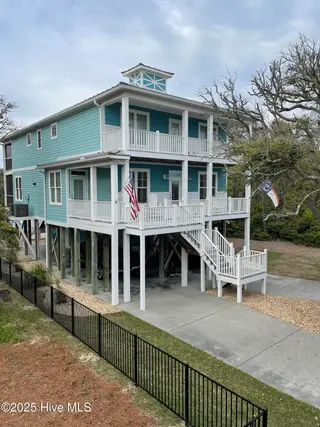124 W Pelican Drive, Oak Island, NC 28465 – photo 3: IMG_1700