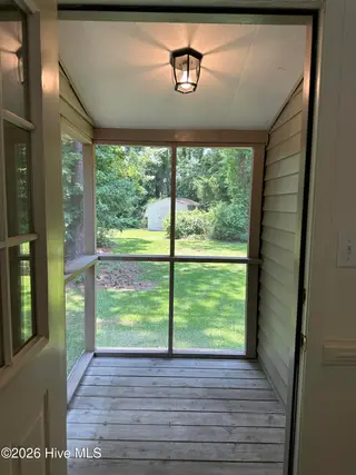 5322 Masonboro Loop Road, Wilmington, NC 28409 – photo 12: IMG_4945