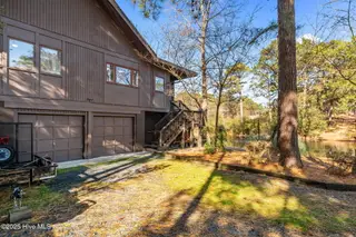 31 Cardinal Drive, Whispering Pines, NC 28327 – photo 6: Front right