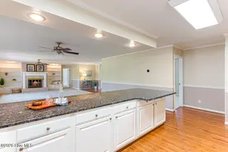 16 Bogie Drive, Whispering Pines, NC 28327 – photo 17: Kitchen