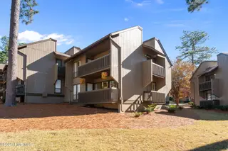 800 Saint Andrews Drive # 232, Pinehurst, NC 28374 – photo 4: 44-web-or-mls-DSC04518