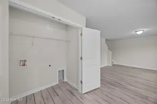 107 W Highland Avenue, Kinston, NC 28501 – photo 13: Laundry