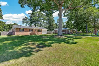 109 King Richard Court, Jacksonville, NC 28546 – photo 3