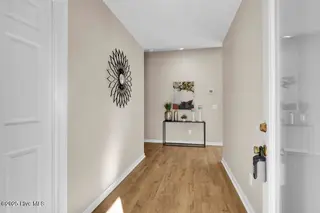 7223 Lounsberry Court, Wilmington, NC 28405 — 3-bedroom home in Covil Estates, Wilmington, NC, photo 2 of 40