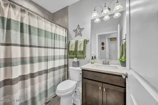 1025 Broomsedge Terrace, Wilmington, NC 28412 – photo 23: 023_img_4770_535