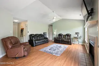 411 Spring Drive, Jacksonville, NC 28540 – photo 16: mls-DSC07549