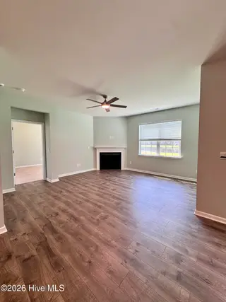 2021 Caracara Drive, New Bern, NC 28560 – photo 18: Living RM
