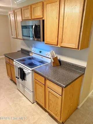 419 Hart Drive, New Bern, NC 28560 – photo 10: IMG_5853