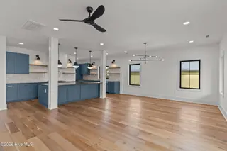 220 Georgia Avenue, Carolina Beach, NC 28428 – photo 13: 19-web-or-mls-BTS00967