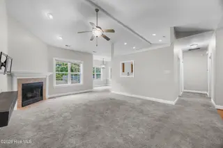 108 Marble Court, Jacksonville, NC 28546 – photo 5: 11_living room