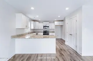 784 Regiment Road, Jacksonville, NC 28546 – photo 12: SIMILAR PHOTO 16-3