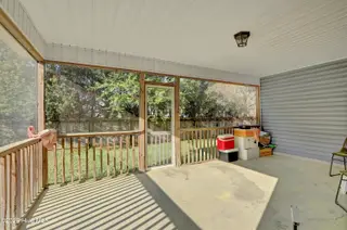 710 Savannah Drive, Jacksonville, NC 28546 – photo 20: 6G8A7801