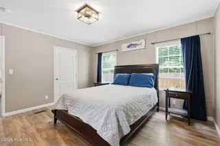 141 Pender Lane, Newport, NC 28570 – photo 14: Trailer - Master Bedroom2