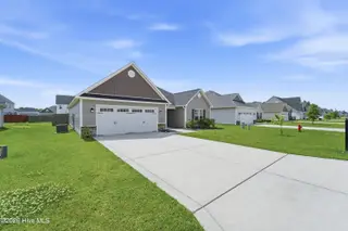 289 Crossroads Store Drive, Jacksonville, NC 28546 – photo 3: DSC01209