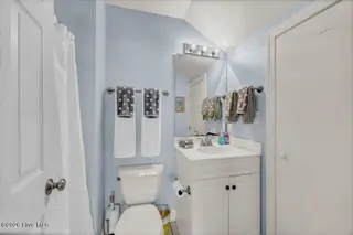 5033 Whitner Drive, Wilmington, NC 28409 — 4-bedroom home in Holly Glen Estates, Wilmington, NC, photo 16 of 31: Flex room