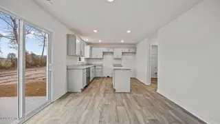 119 Claude Street, La Grange, NC 28551 — 4-bedroom home in Blair Ridge, La Grange, NC, photo 16 of 40: 21-custom-IMG_2805
