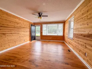 1810 N Road Street, Elizabeth City, NC 27909 – photo 3: IMG_0824
