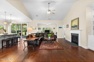 4255 Ashfield Place, Southport, NC 28461 – photo 12: 20-web-or-mls-CAMMediaLLC.com (41 of 59)