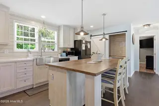 141 Pender Lane, Newport, NC 28570 – photo 12: Trailer - Kitchen With Pantry