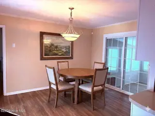 2103 Hilltop Lane, Goldsboro, NC 27530 – photo 12: dining area virtually staged