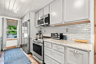 113 NW 29th Street, Oak Island, NC 28465 – photo 17: Kitchen