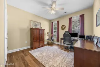 8746 Ramsbury Way, Wilmington, NC 28411 — 4-bedroom home in Plantation Landing, Wilmington, NC, photo 20 of 49: 15_bedroom
