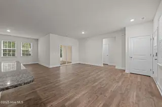 265 Lake Tyler Drive, New Bern, NC 28560 – photo 6: 14-web-or-mls-DSC_9429