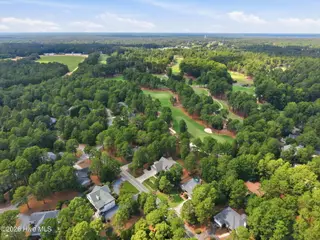 885 Monticello Drive, Pinehurst, NC 28374 – photo 13: 12-web-or-mls-DJI_20260824150900_0804_D