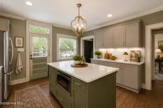 804 Pollock Street, New Bern, NC 28562 – photo 13: Virtually Staged