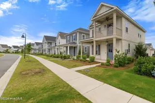 824 Edgerton Drive 509, Wilmington, NC 28412 – photo 3: 3-web-or-mls-GI - 824 Edgerton Dr - List